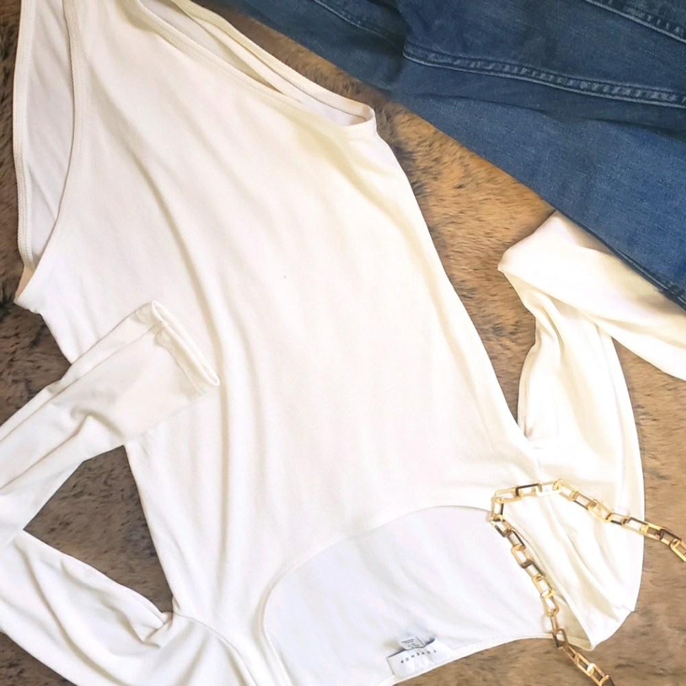 Top Shop long sleeve white body suit